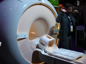 RSNA 2013 Slideshow: On the Exhibit Floor