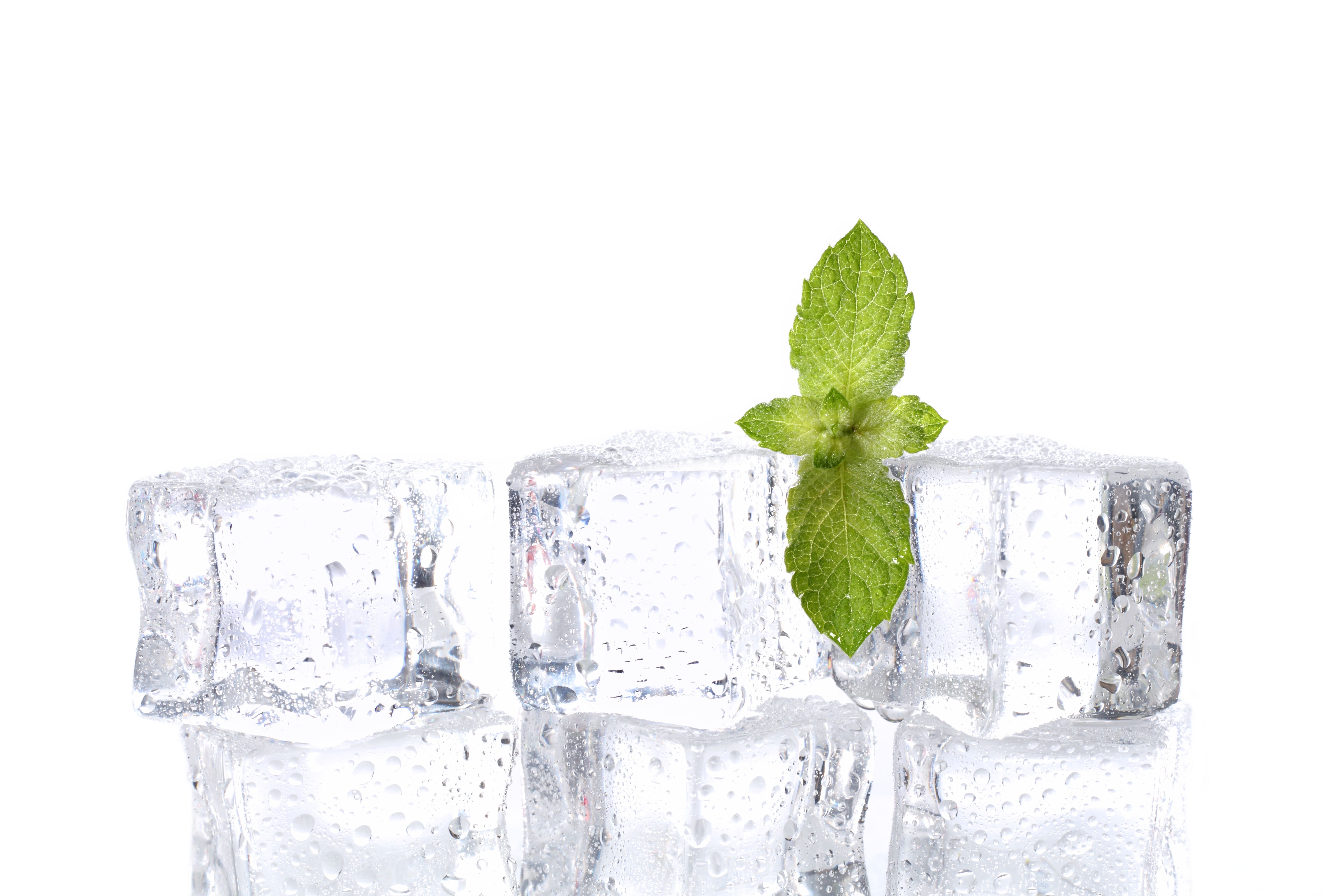 chewing ice is not nice (for your teeth)