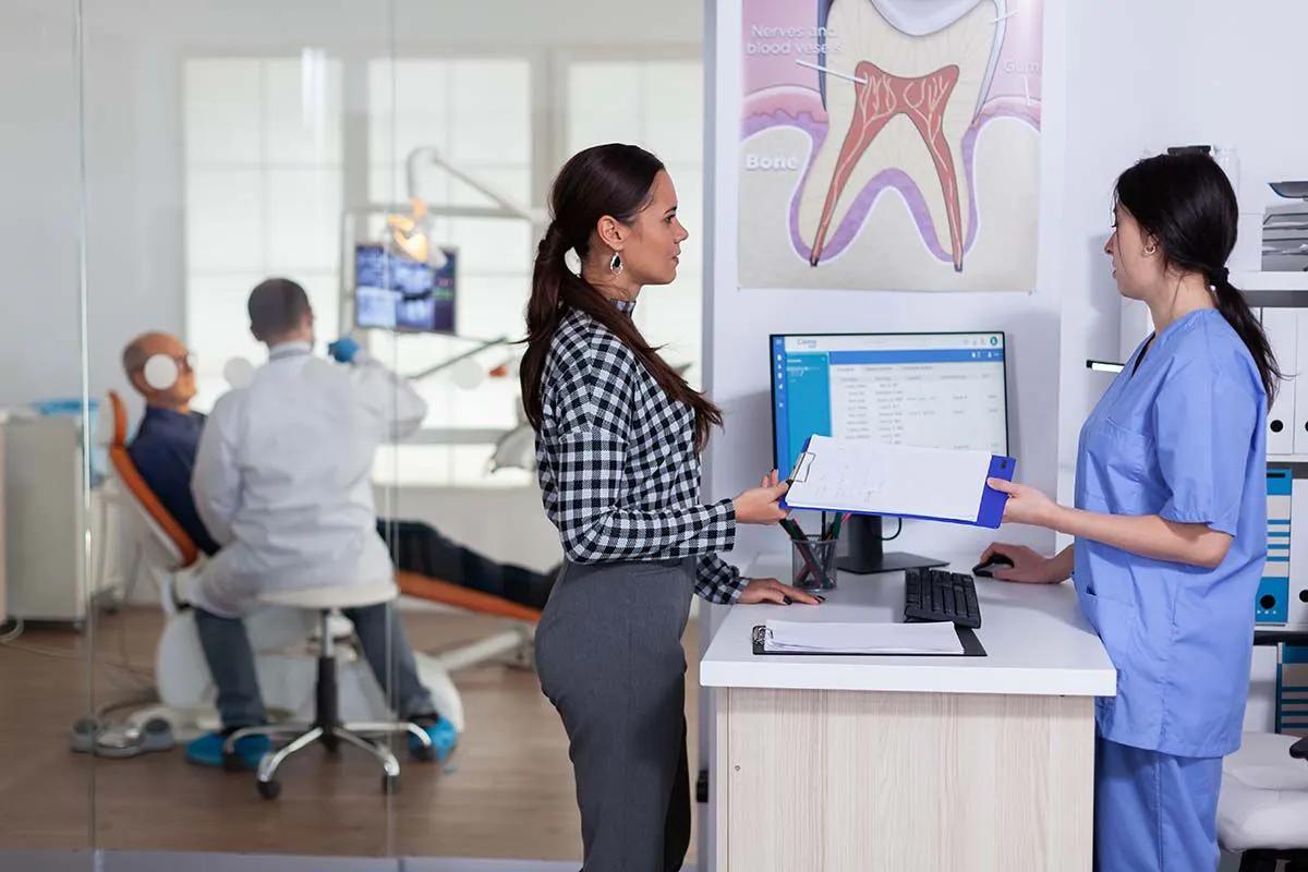 When Selling a Dental Practice, EBITDA Multiples Don’t Matter | Image Credit: © DC STUDIO / STOCK.ADOBE.COM