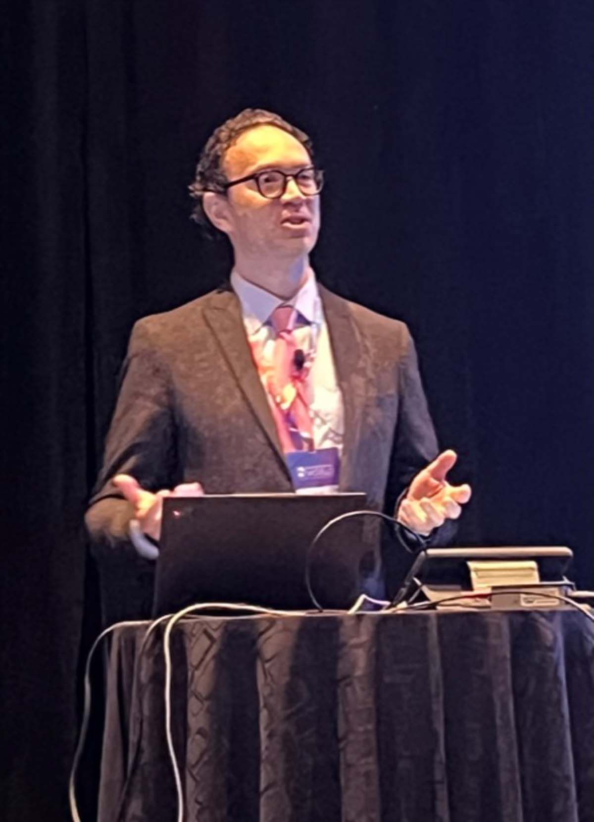 Moataz Kasrawy, DDS, speaks during a Saturday session on sustainability in dentistry.  |  Image Credit: ©  Stan Goff