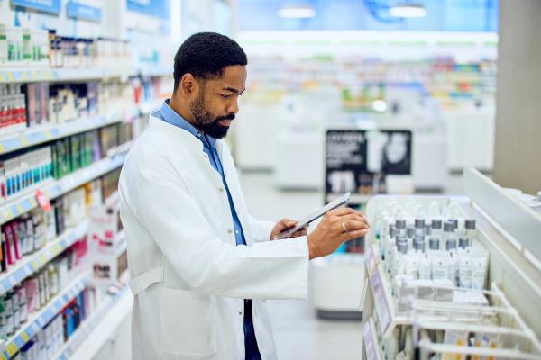 Pharmacy Staff, Pharmacy Technicians, OTC Misuse, OTC Overdose, Over the Counter Medications, Prescription-only medications