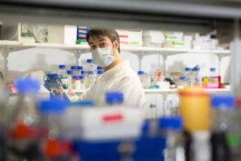 Pharmacist with mask