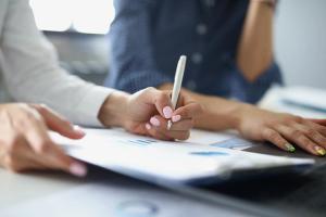 An insider’s view on selling to a corporate group