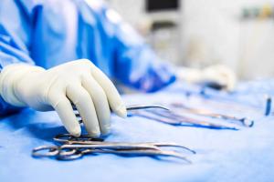 To cut or not to cut