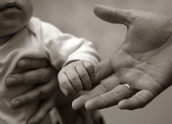 veterinary-baby-mom-daughter-working-parent-AdobeStock_703683-450.jpg