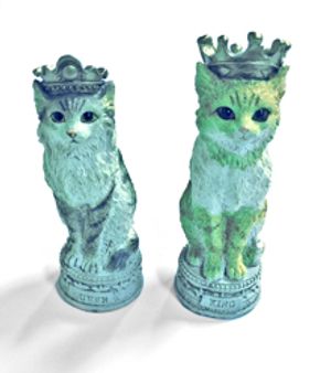 Cat-king-queen220.jpg