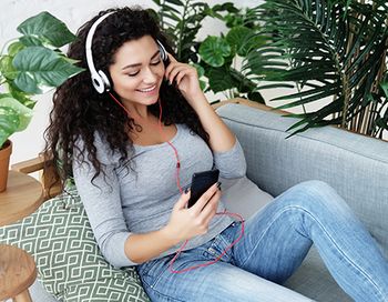 veterinary-woman with headphones.jpg