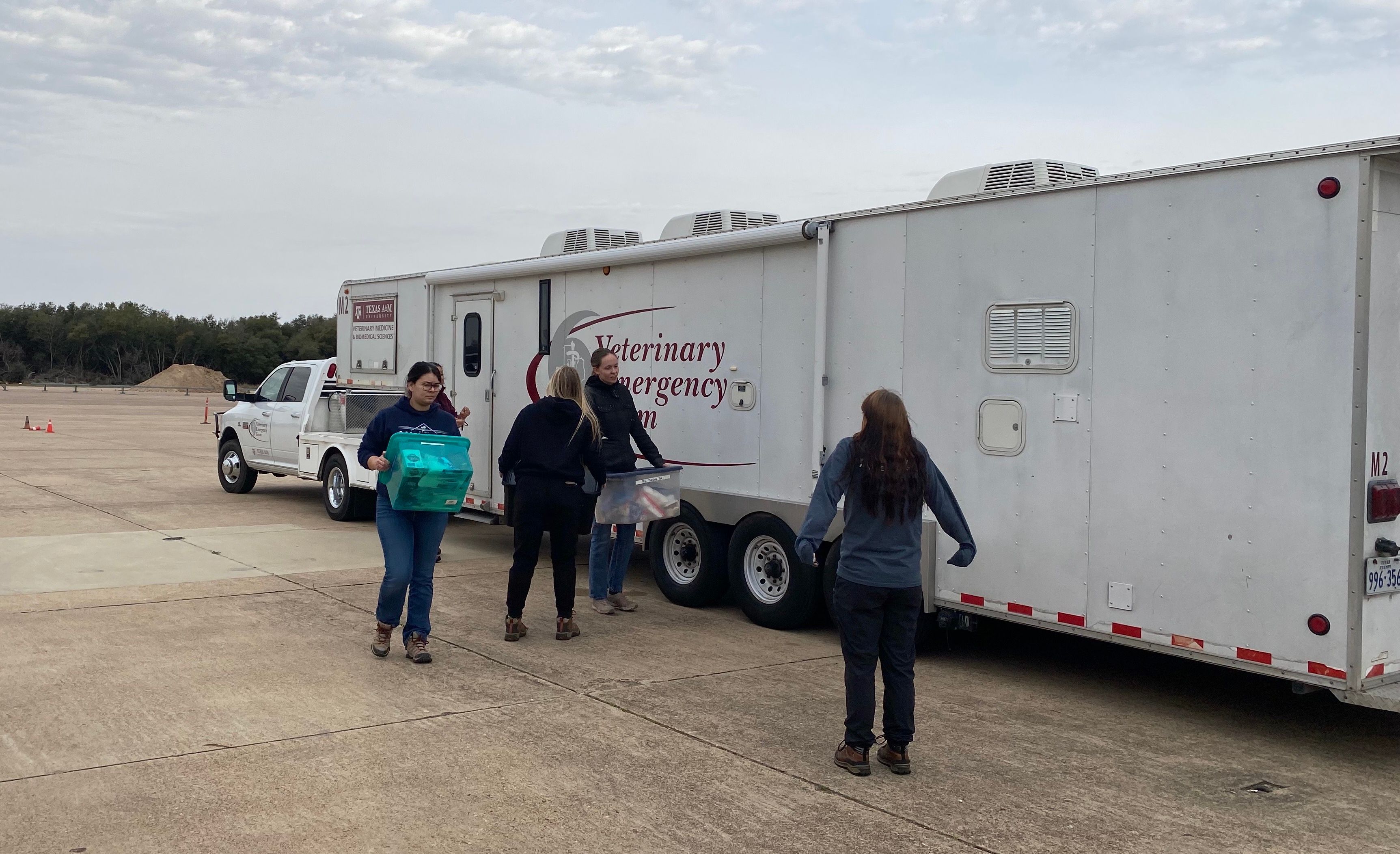 Texas A&M Veterinary Emergency Team