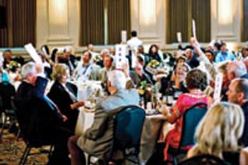 Auction-adj-632542-1384412222363.jpg