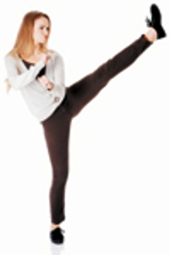 veterinary-woman-casual-kick-465449471-838505-1404210625638.jpg