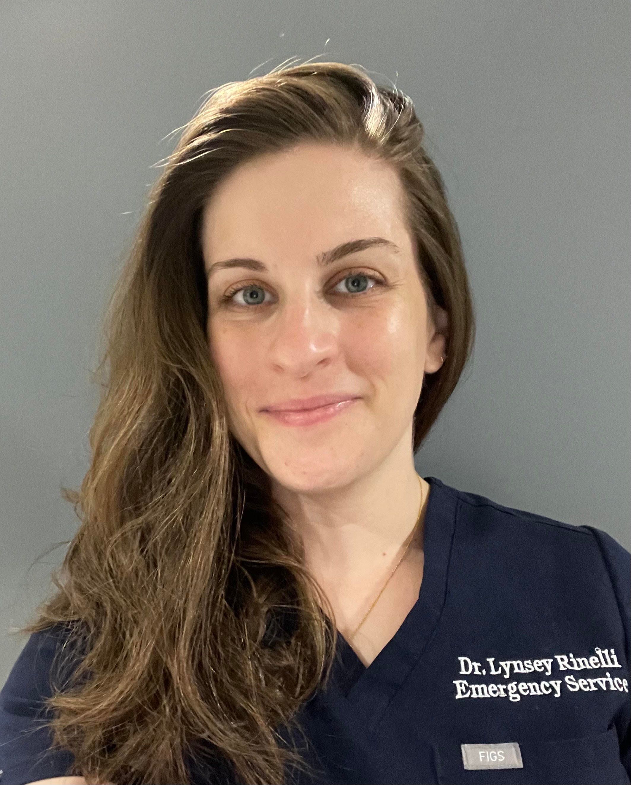 Lynsey Victoria Rinelli, DVM