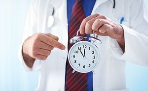 veterinary-doctor-clock-time-AdobeStock_99625502-450.jpg