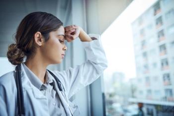 stressed doctor / peopleimages.com / stock.adobe.com