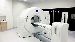 veterinary-big-ct-scanner-AdobeStock_253780802-