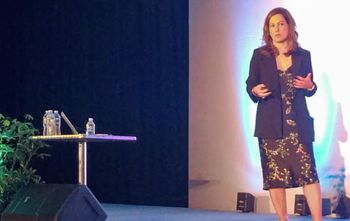 veterinary-fetch-dvm360-keynote-alane-cahalane-450.jpg