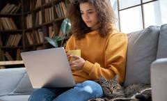 EP. 1 A promising job outlook for new veterinary school graduates