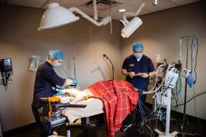 surgical nurses with patient