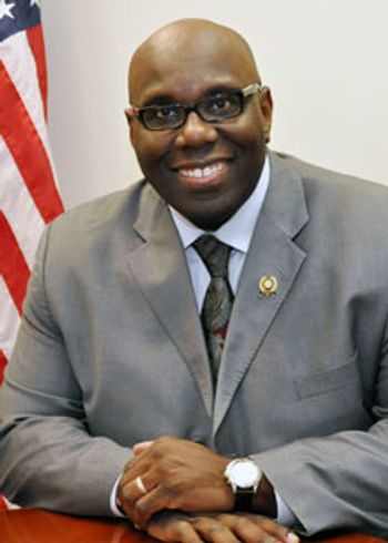 veterinary-troy-singleton-220.jpg