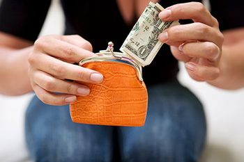 veterinary_money_dollars-130904076-450.jpg