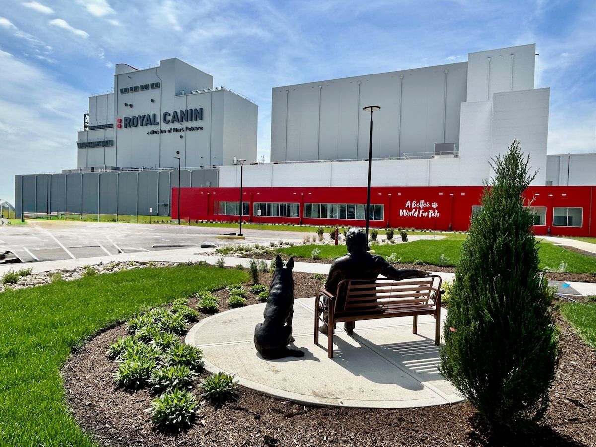New factory expands pet food manufacturing for Royal Canin New factory expands pet food manufacturing for Royal Canin