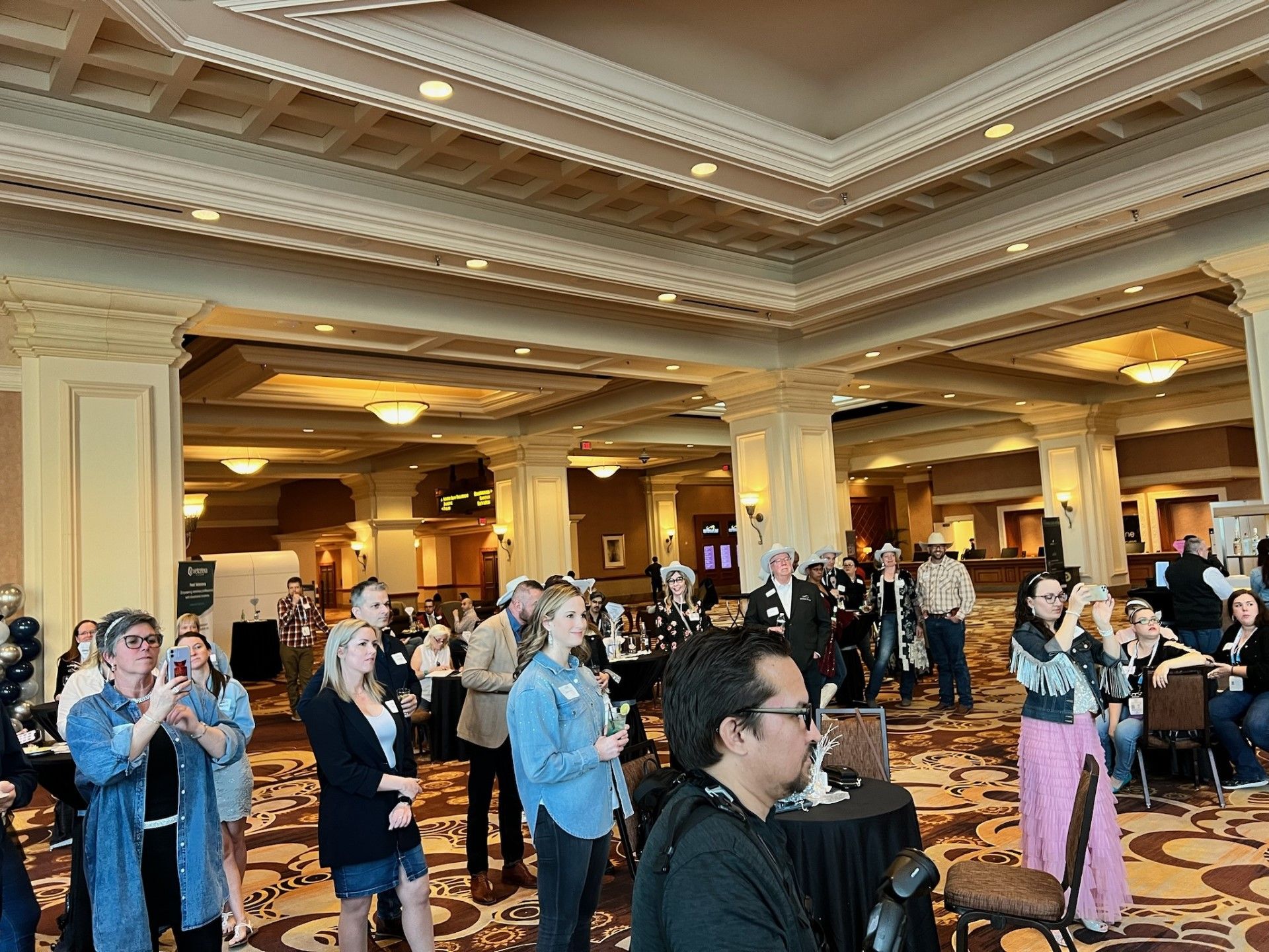 Pet Health Organizations Raise Over 10 000 For Veterinary Nonprofit pet-health-organizations-raise-over-10-000-for-veterinary-nonprofit