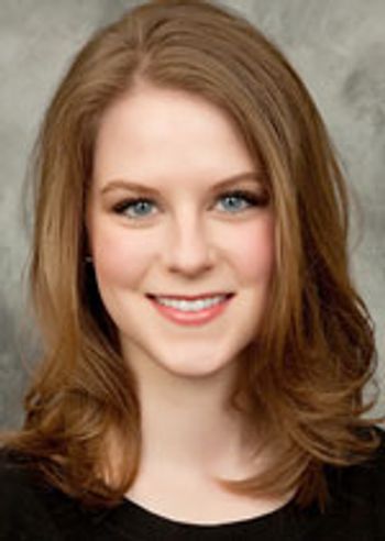 Dr_Lauren_Stump220.jpg