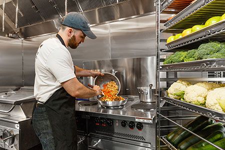 veterinary-petco-dog-food-kitchen-opens_450.jpg