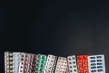 veterinary_pills_medication_AdobeStock_176279843_450.jpg