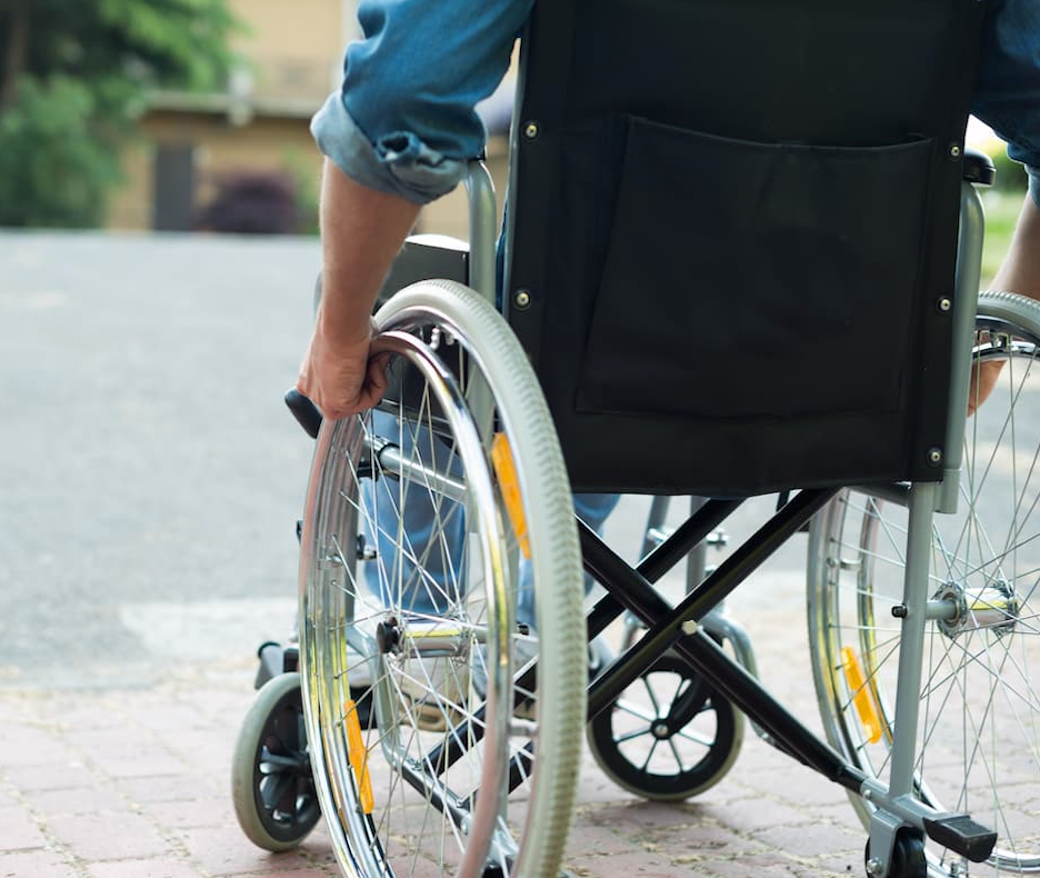 Things to Know When Starting a DMT for MS, with Julie Kidd, PharmD, MPH