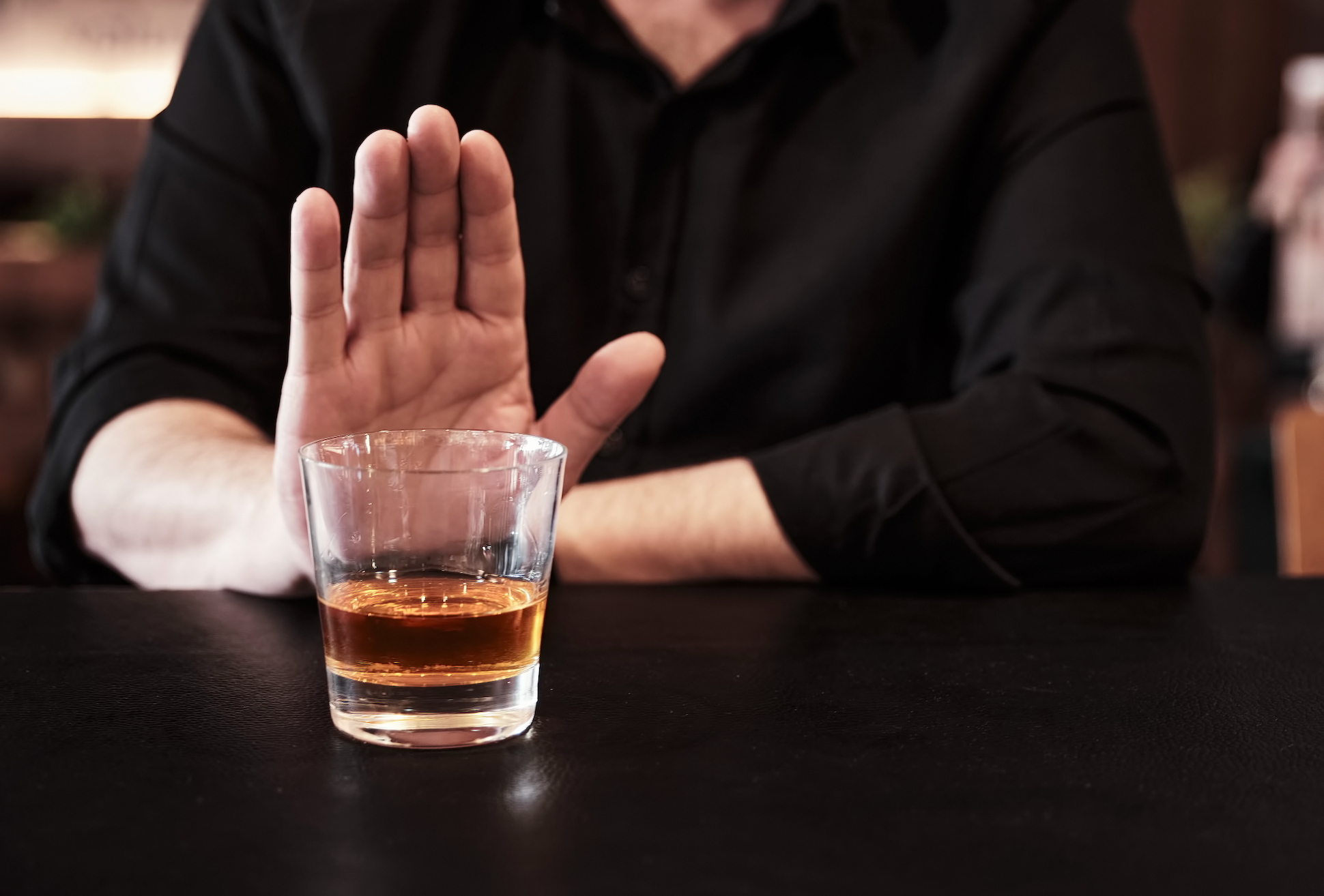 What Actually Breaks the Cue-Craving Loop Behind Alcohol Dependence