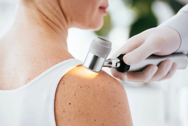 Personalized mRNA Cancer Therapy Lowers Melanoma Recurrence Risk in Phase 3 Trial