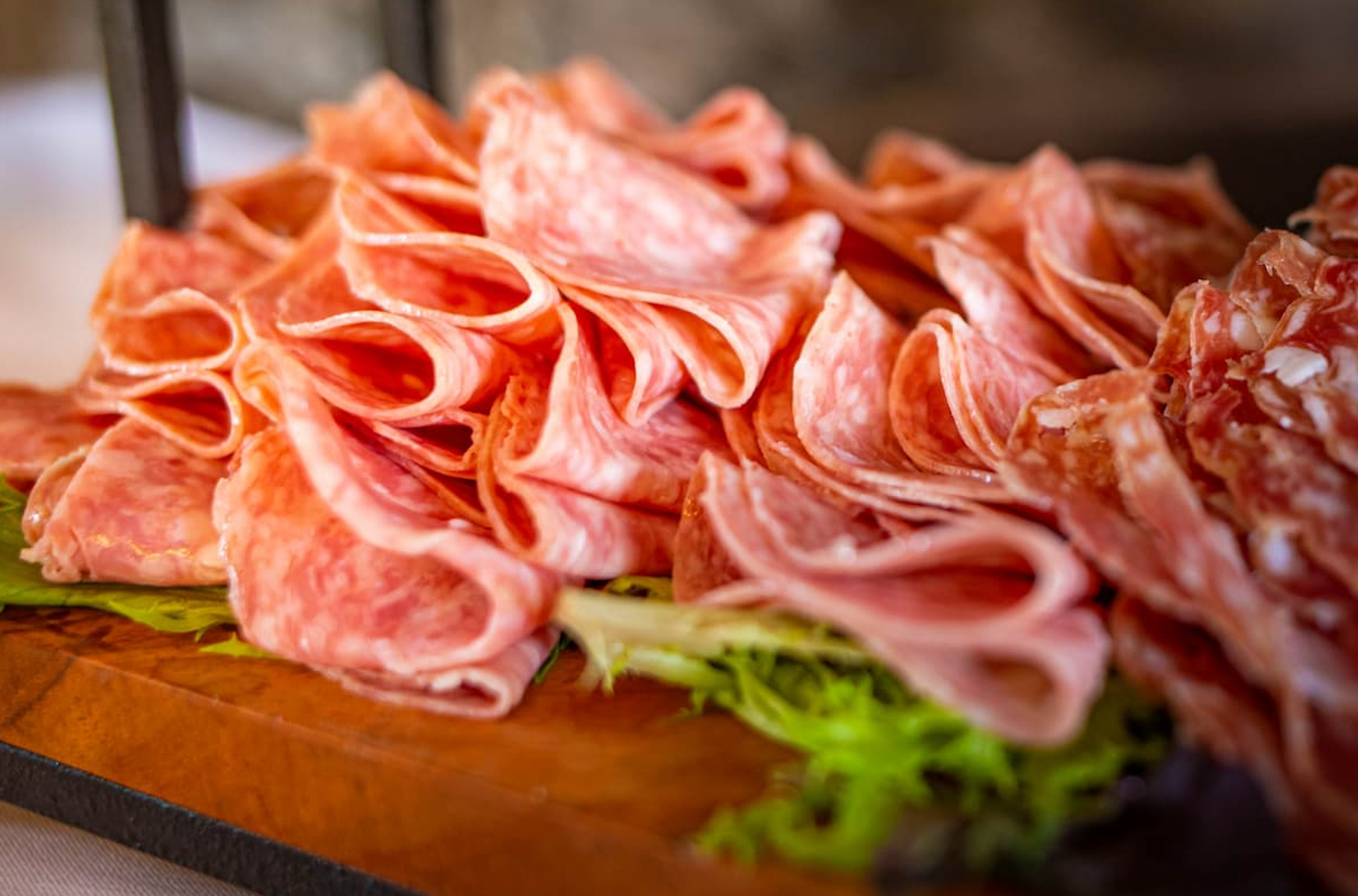 New Research Links Processed Meat to Higher Gout Risk, Even After Accounting for Lifestyle