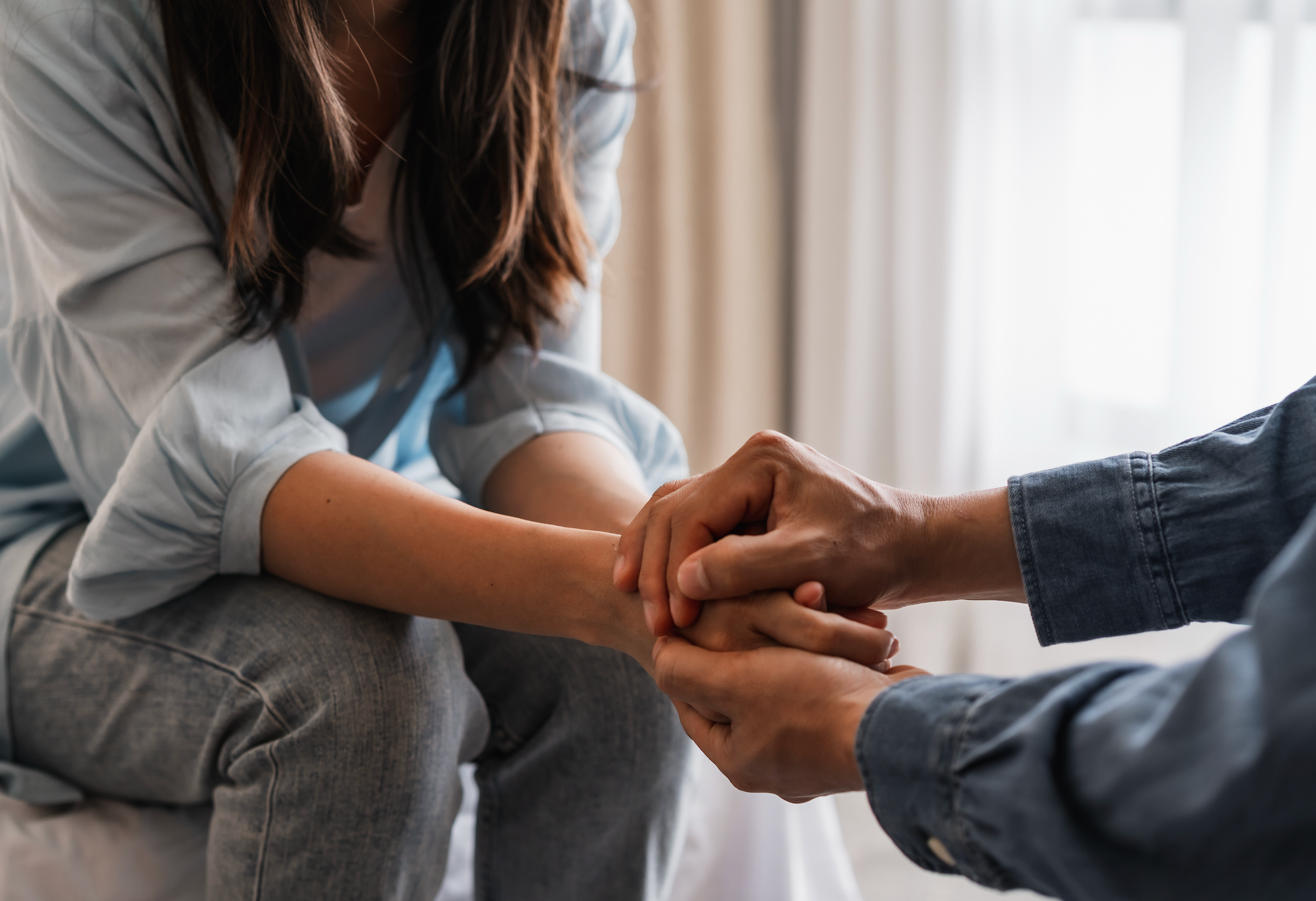 A PA's Guide to Supporting a Loved One With Schizophrenia