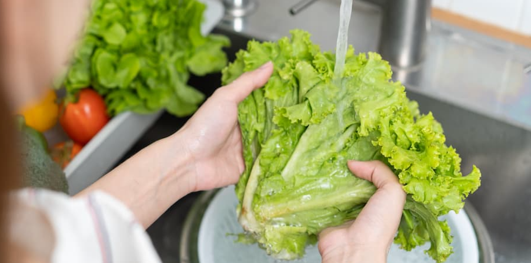 What You Need to Know About the Cyclospora Outbreak Spreading Across the U.S.