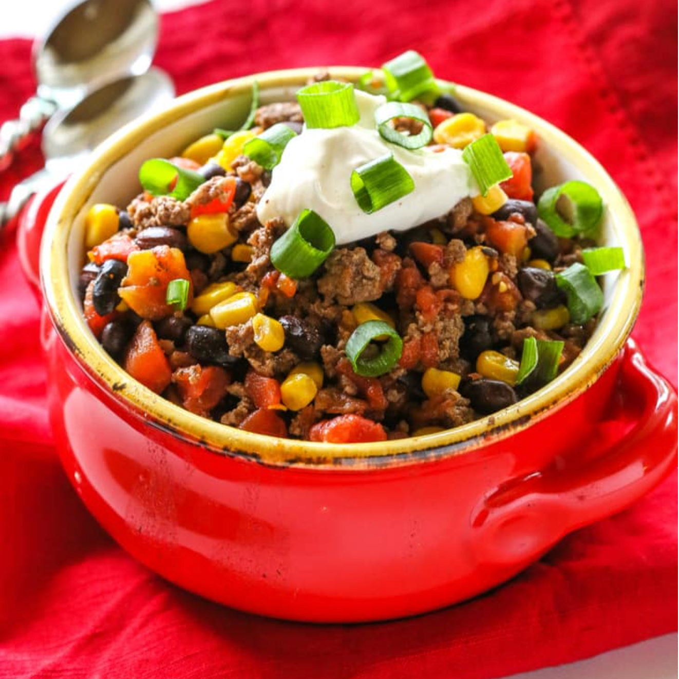 A Lighter Chili That Still Tastes Like Game Day