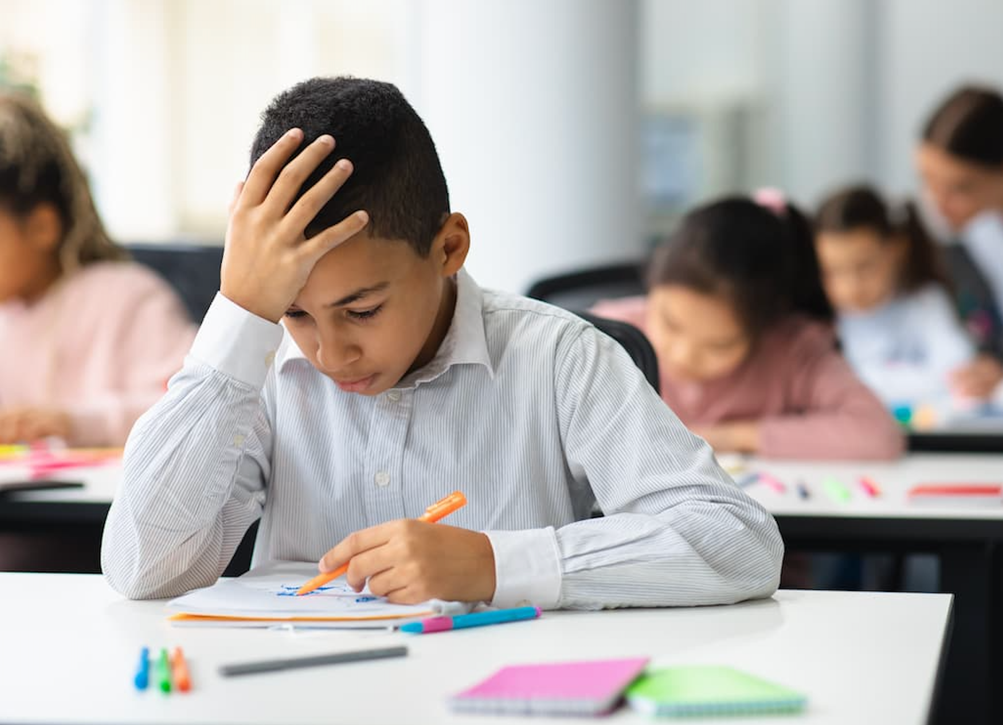 Early Screen Time Linked to Lower Reading and Math Scores