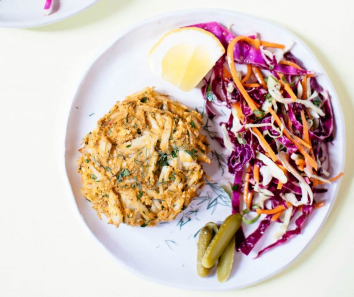 Healthy Gluten-Free Baked Crab Cakes With Crunchy Slaw