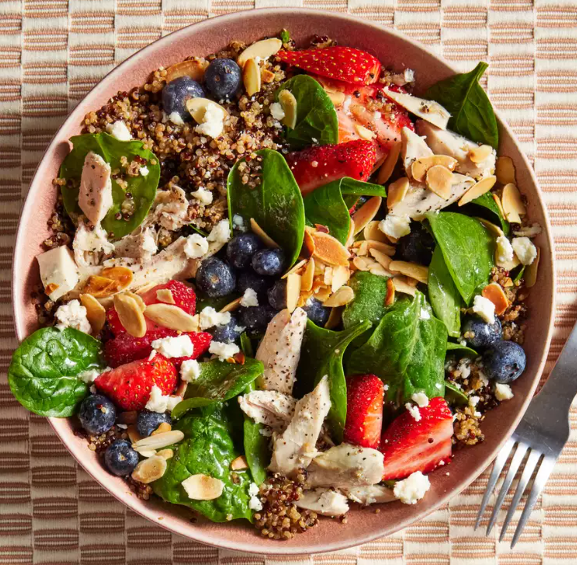 Protein-Packed Spinach and Quinoa Salad With Berries