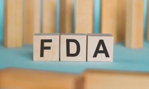FDA grants De Novo nod to Avulux lens for migraine photophobia | © Nastassia - stock.adobe.com