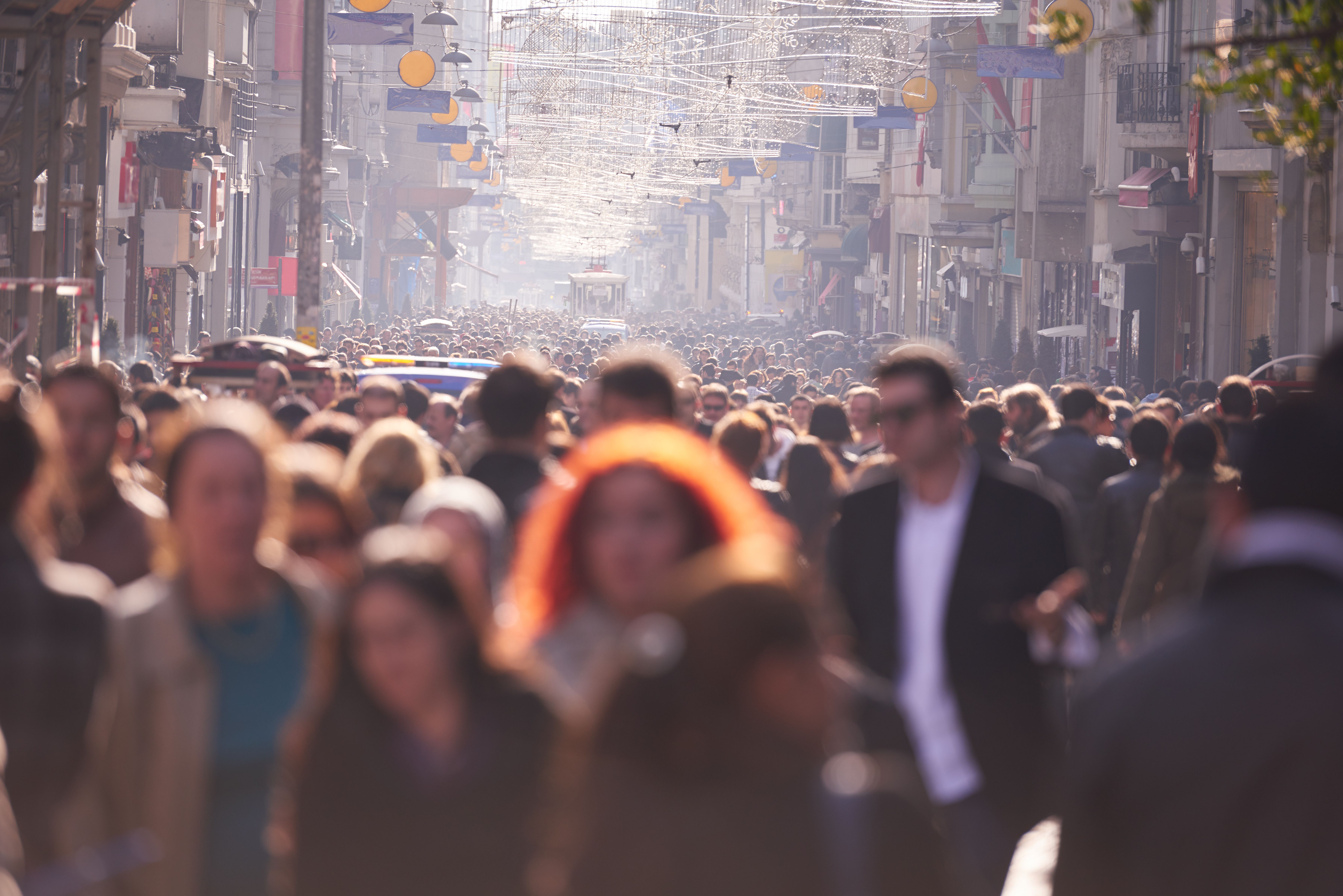 People (©Shock_AdobeStock)