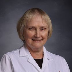 Clinical Pearls for Spotting Alopecia Scarring Early, with Maria Hordinsky, MD