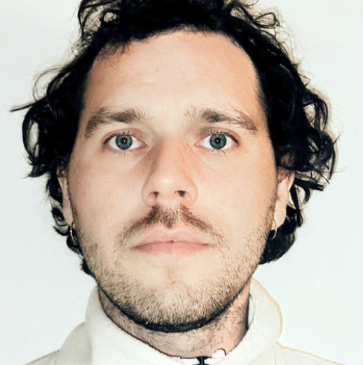 U pacjentów z zaburzeniami używania alkoholu liczba nawrotów jest mniejsza, gdy ich stan poprawia się dzięki lekom przeciwdepresyjnym U pacjentów z zaburzeniami używania alkoholu liczba nawrotów jest mniejsza, gdy ich stan poprawia się dzięki lekom przeciwdepresyjnym