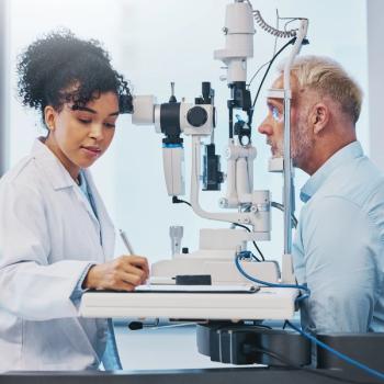 Combination Therapy for Diabetic Retinopathy Reduces Diabetic Edema Risk | Image Credit: Adobe Stock