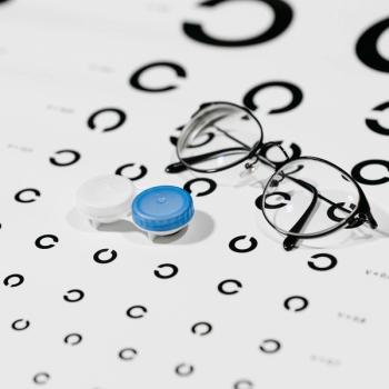 Bevacizumab, Ranibizumab May Be Equivalent in Treating Macular Edema | Image Credit: Pexels