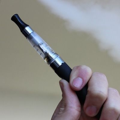 Vaping Frequency in Teen Years Connected to Risk of Exposure to