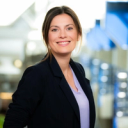 Vivienne Kahlmann, a PhD candidate at Erasmus MC and a pulmonologist specializing in interstitial lung diseases at Leiden University Medical Center