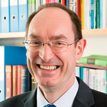 John McMurray OBE, BSC (Hons), MB ChB (Hons), MD | Credit: University of Glasgow