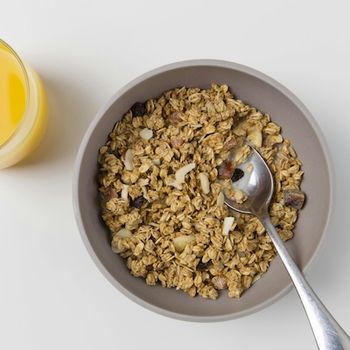 Long-Term Intake of Lignans, Whole Grain Foods Linked to Decrease in Gout Risk