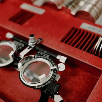 Systemic Inflammatory Response Index Predicts Macular Degeneration | Image Credit: Pexels