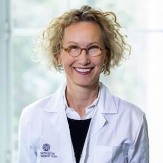 Ursula Schmidt-Erfurth, MD: Therapeutic Effect of Pegcetacoplan on GA Disease Activity